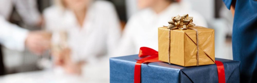 Daňové aspekty vánočních dárků pro klienty a obchodní partnery_1 (1)